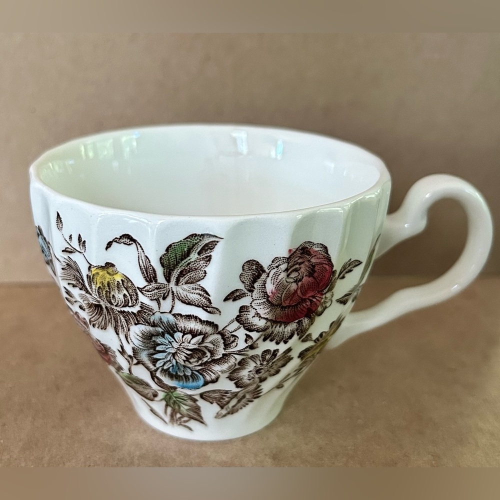 Vintage Johnson Brothers English Teacup in Staffordshire Bouquet Pattern